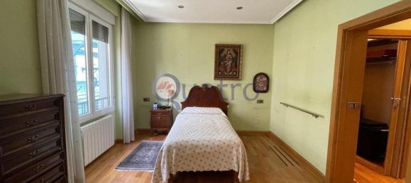 Квартира с 3 спальнями в Леон, Испания № 68403 19