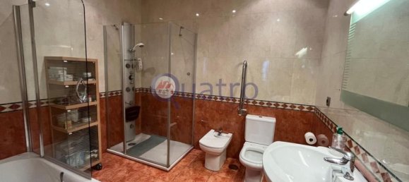 Квартира с 3 спальнями в Леон, Испания № 68403 6