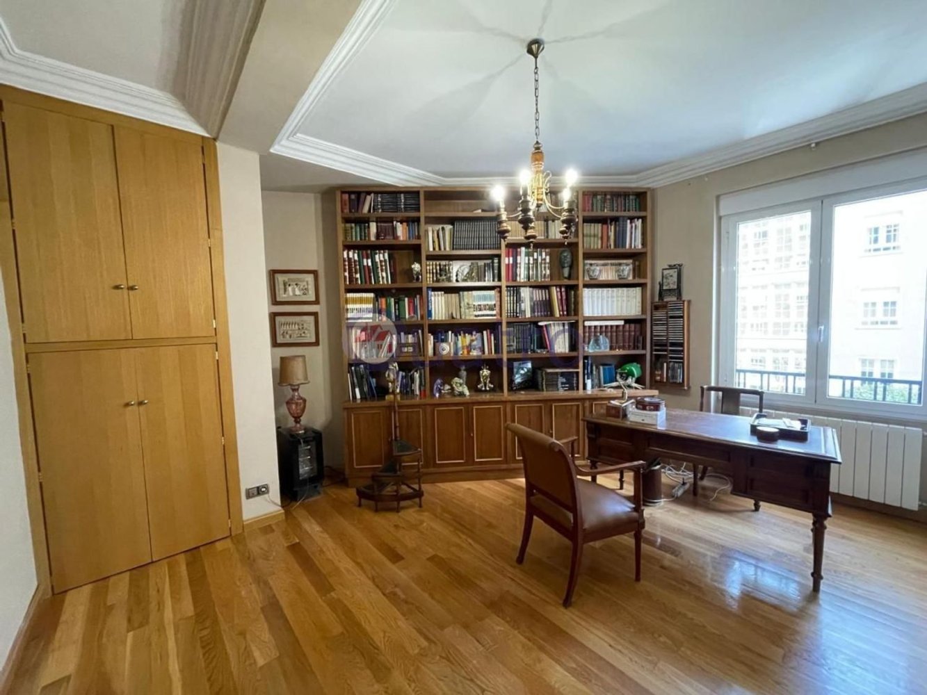 Квартира с 3 спальнями в Леон, Испания № 68403