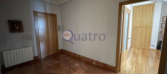 Квартира с 3 спальнями в Леон, Испания № 68403 43