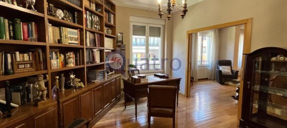 Квартира с 3 спальнями в Леон, Испания № 68403 8