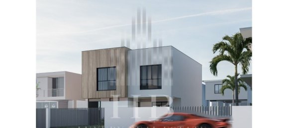 4 bedrooms House in Rio de Mouro, Portugal No. 49120 3