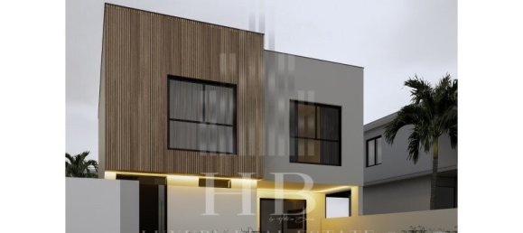 4 bedrooms House in Rio de Mouro, Portugal No. 49120 28