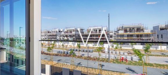 4 bedrooms Villa in Dubai, UAE No. 102747 21