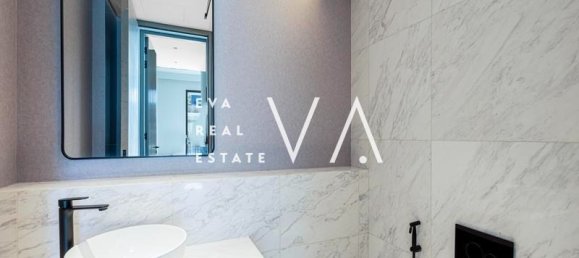 4 bedrooms Villa in Dubai, UAE No. 102747 12