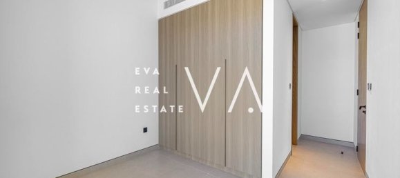 4 bedrooms Villa in Dubai, UAE No. 102747 20