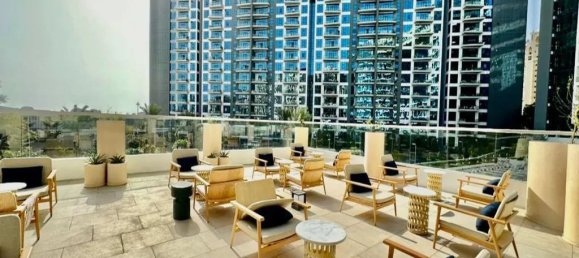 Studio in Dubai, UAE No. 14934 4