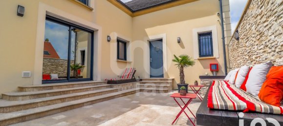 Casa de 7 habitaciónes en Charpont, France No. 51256 13