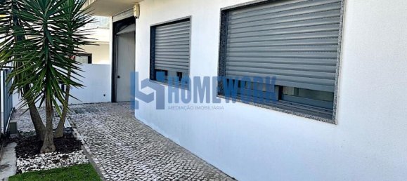 4 bedrooms House in Barreiro, Portugal No. 85035 24