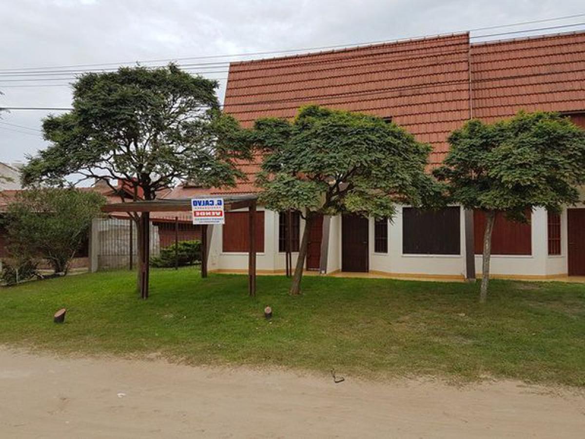 2 bedrooms Apartment in Mar del Plata, Argentina No. 100475