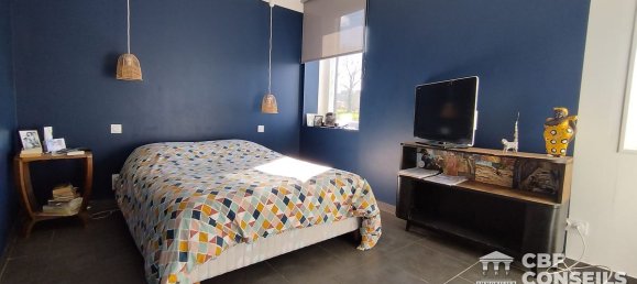 Castillos de 4 dormitorios en Cusset, France No. 59038 7