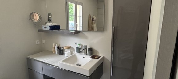 3 bedrooms House in Olivet, France No. 236661 4