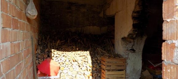 4 rooms House in Cesio, Italy No. 236180 8