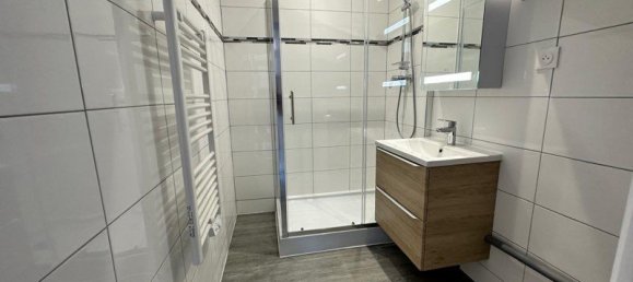 170m² Building in La Ferte Mace, France No. 356992 5