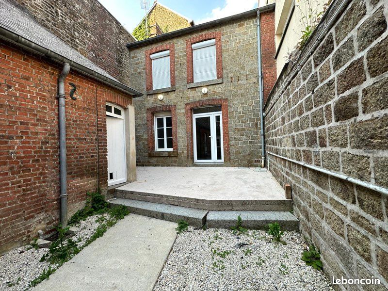 170m² Building in La Ferte Mace, France No. 356992