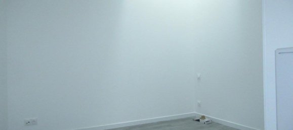 170m² Building in La Ferte Mace, France No. 356992 13