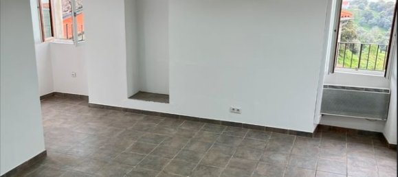 3 Schlafzimmer Haus in Fozzano, France, Nr. 355949 5