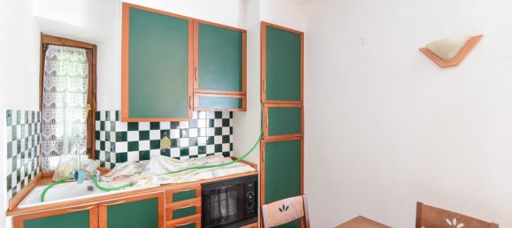 2 rooms Apartment in Valbrona, Italy No. 102603 2