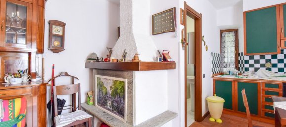 2 rooms Apartment in Valbrona, Italy No. 102603 6