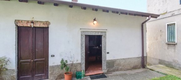 2 rooms Apartment in Valbrona, Italy No. 102603 28