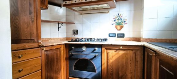 6-salle Appartement à Marsciano, Italy No. 49575 9