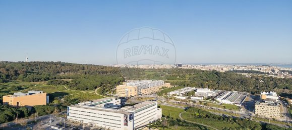 3 bedrooms House in Lisbon, Portugal No. 182641 26