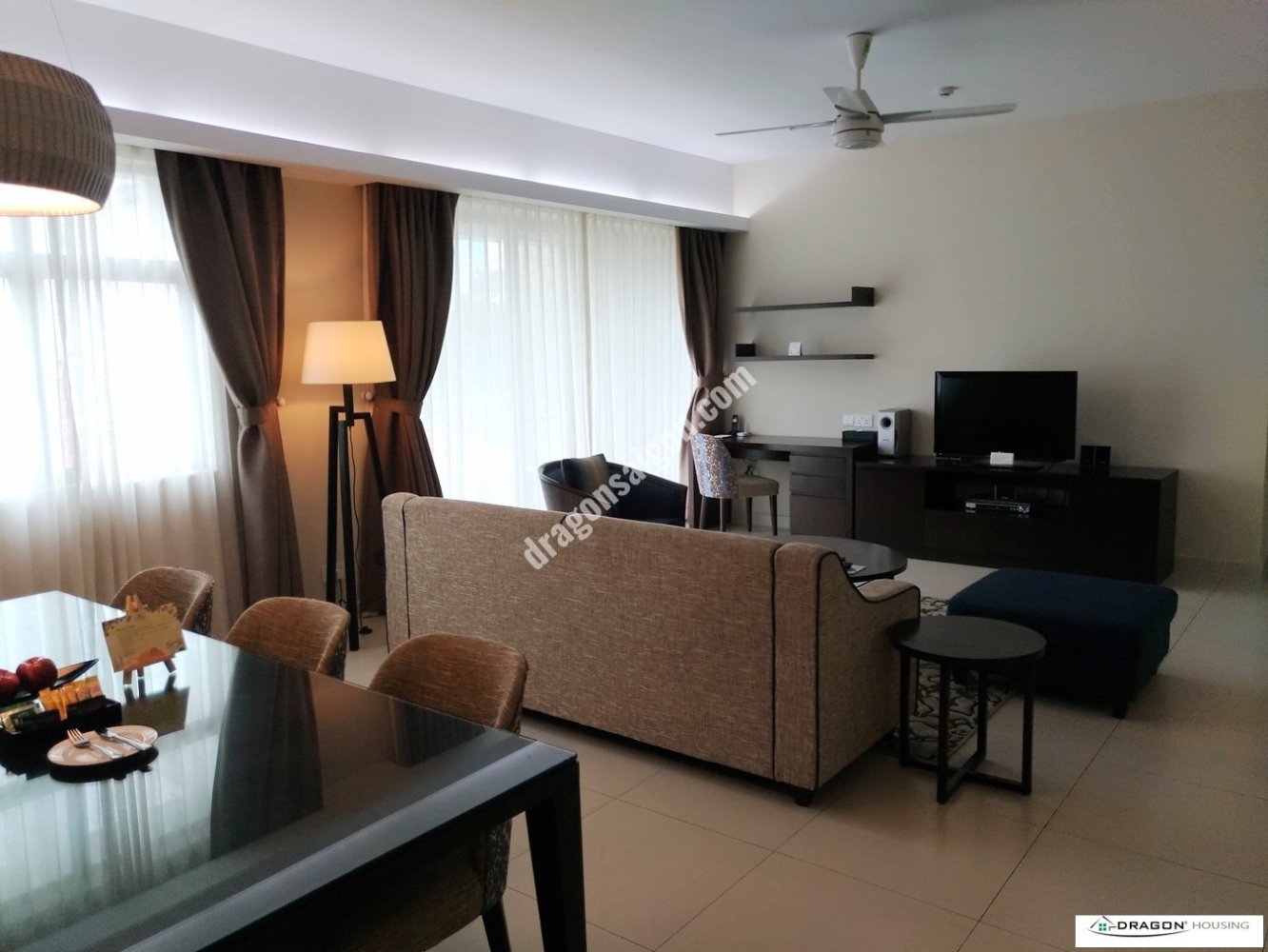 3 bedrooms Apartment in District 1, Vietnam No. 10752