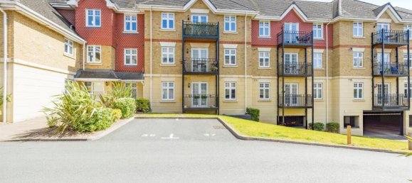 2 bedrooms Apartment in Bushey, United Kingdom No. 6217 17