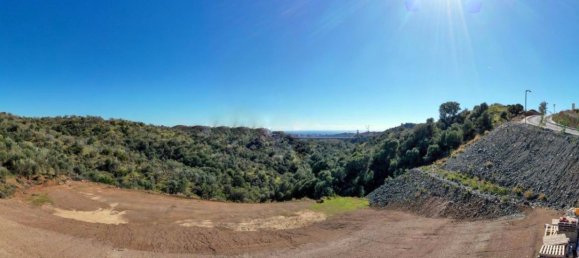 Terreno en La Quinta, Spain No. 134663 2