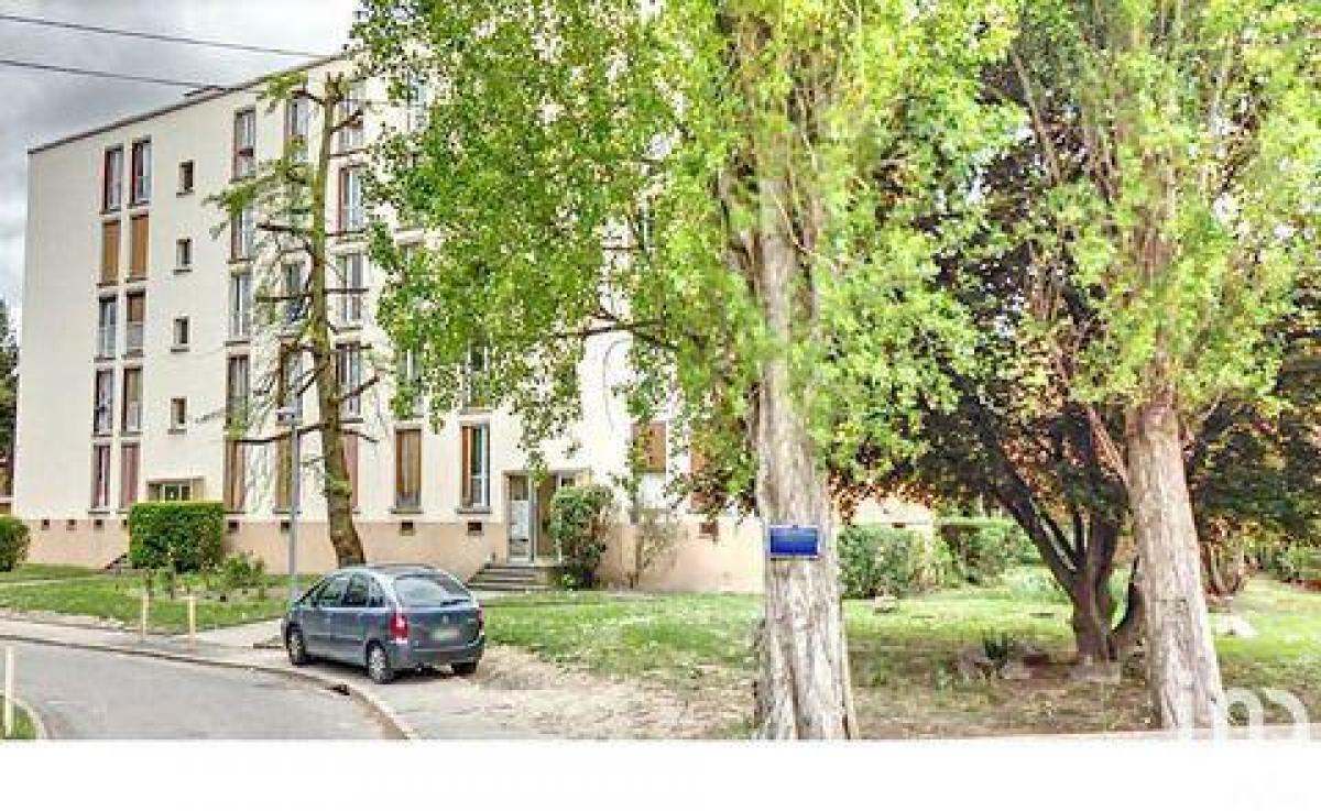 Apartamento com 3 quartos em condomínio em Chelles, France N.º 35790