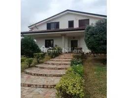 8 غرف نوم فيلا في Lattarico, Italy رقم 274560