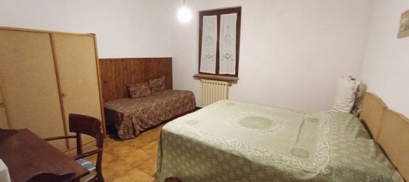 4-Zimmer Wohnung in Foiano della Chiana, Italy, Nr. 228648 2