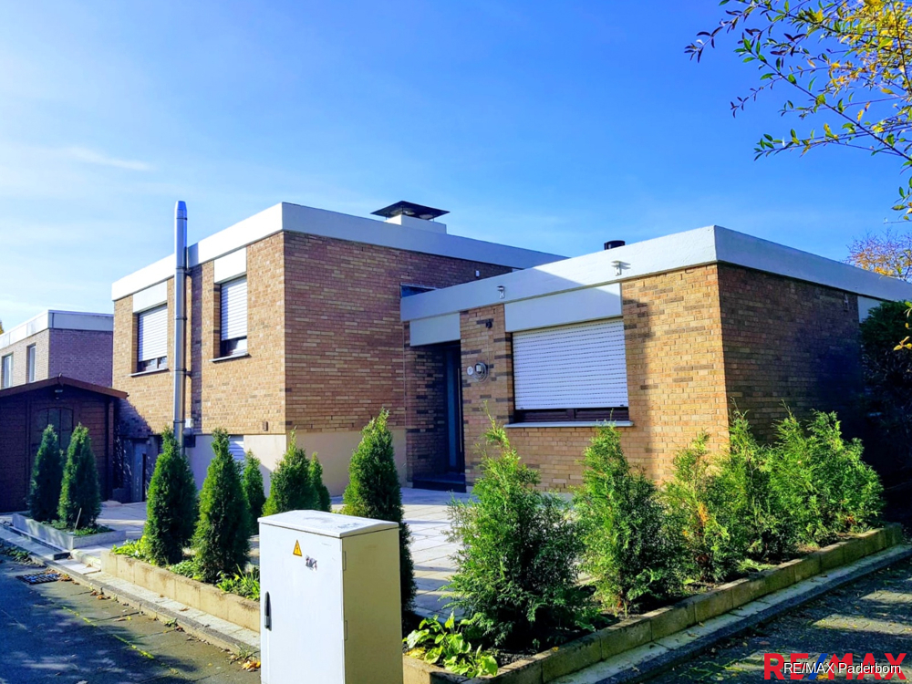 Дом с 6 комнатами в Падерборн, Германия № 95446