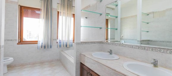 3 bedrooms Penthouse in Syracuse, Italy No. 250596 19