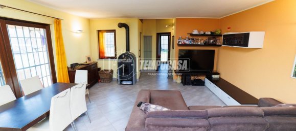 5-Zimmer Villa in Vialfrè, Italy, Nr. 1832 6