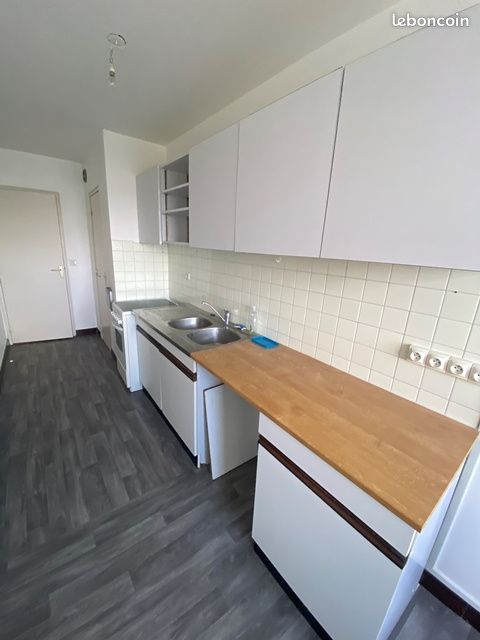 Apartamento de 2 dormitorios en Amiens, France No. 102861