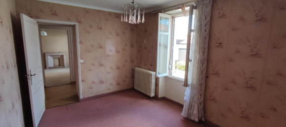 5 bedrooms House in Getigne, France No. 333097 7