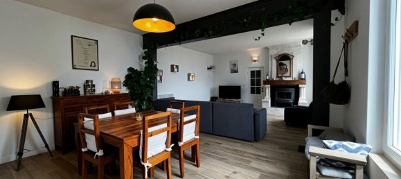 Casa de 4 dormitorios en Coutras, France No. 358014 2