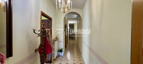 3 bedrooms Apartment in Caserta, Italy No. 288712 10