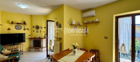 3 bedrooms Apartment in Caserta, Italy No. 288712 5
