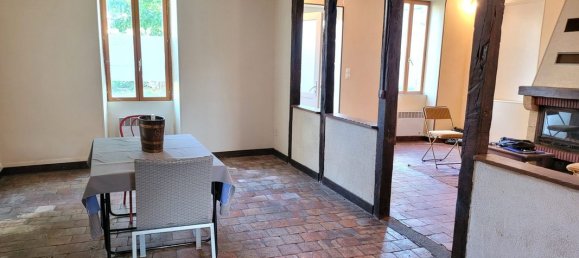 Casa T1 em Montgivray, France N.º 69911 8