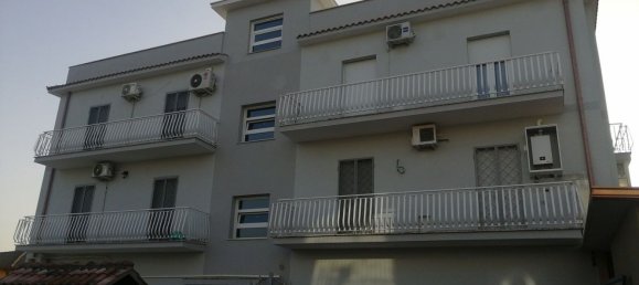 Квартира с 2 комнатами в Рим, Италия № 32267 2