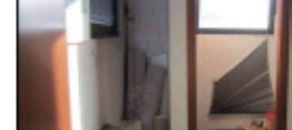 376m² Warehouse in Besozzo, Italy No. 93518 3