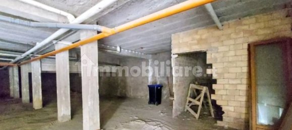 Garaje en Nettuno, Italy 231 m² No. 264434 4