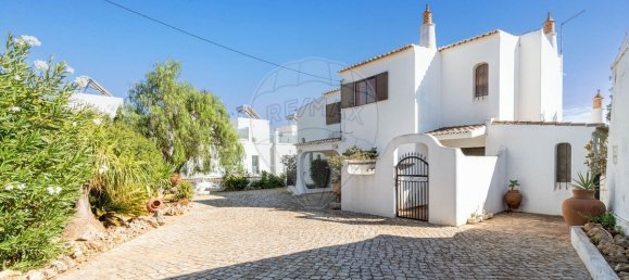 6 bedrooms House in Guia, Portugal No. 274121 27