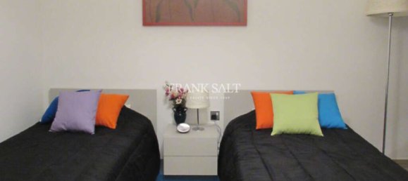 2 bedrooms Apartment in Sliema, Malta No. 6430 4