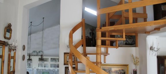 5 bedrooms Property in Thessaloniki, Greece No. 7943 12