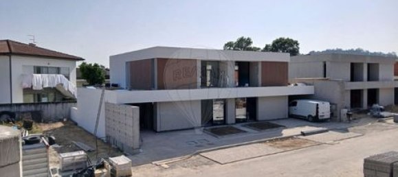 4 غرف نوم فيلا في Turiz, Portugal رقم 269409 2