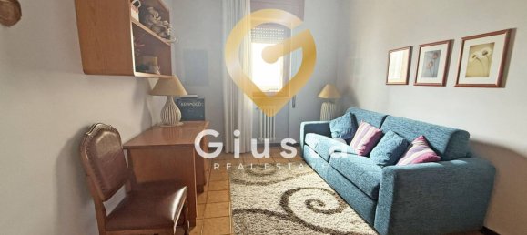 Apartamento de 4 dormitorios en Brindisi, Italy No. 380626 31