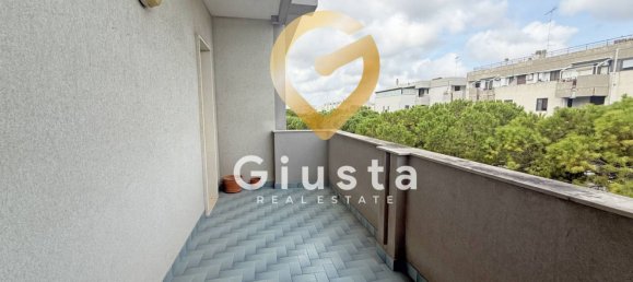 Apartamento de 4 dormitorios en Brindisi, Italy No. 380626 25